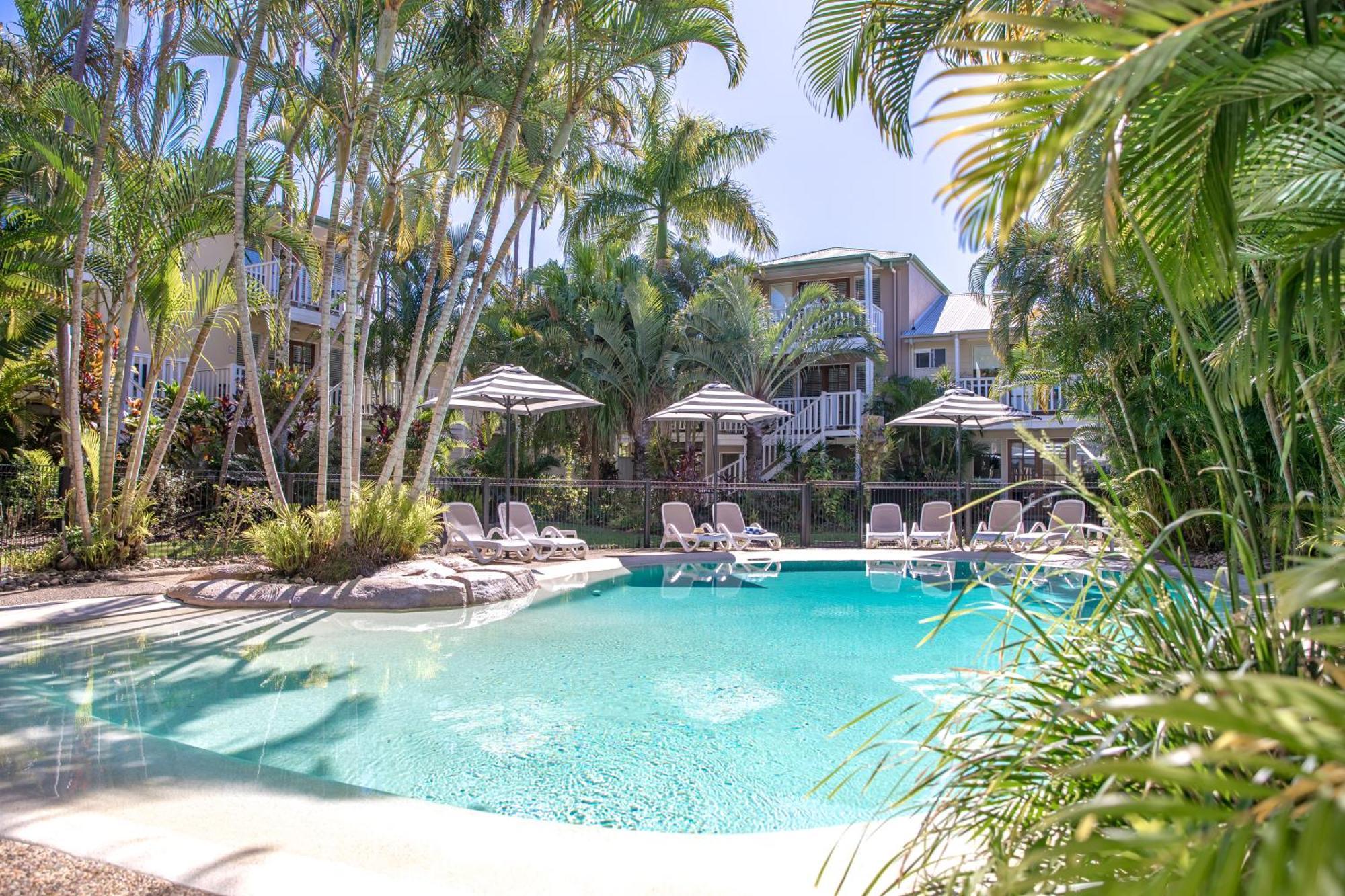 נוסוויל Sandy Beach Resort מראה חיצוני תמונה