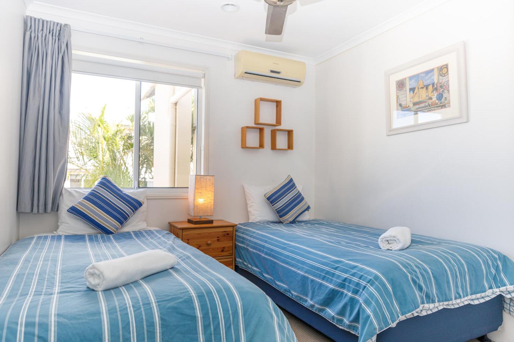 נוסוויל Sandy Beach Resort מראה חיצוני תמונה