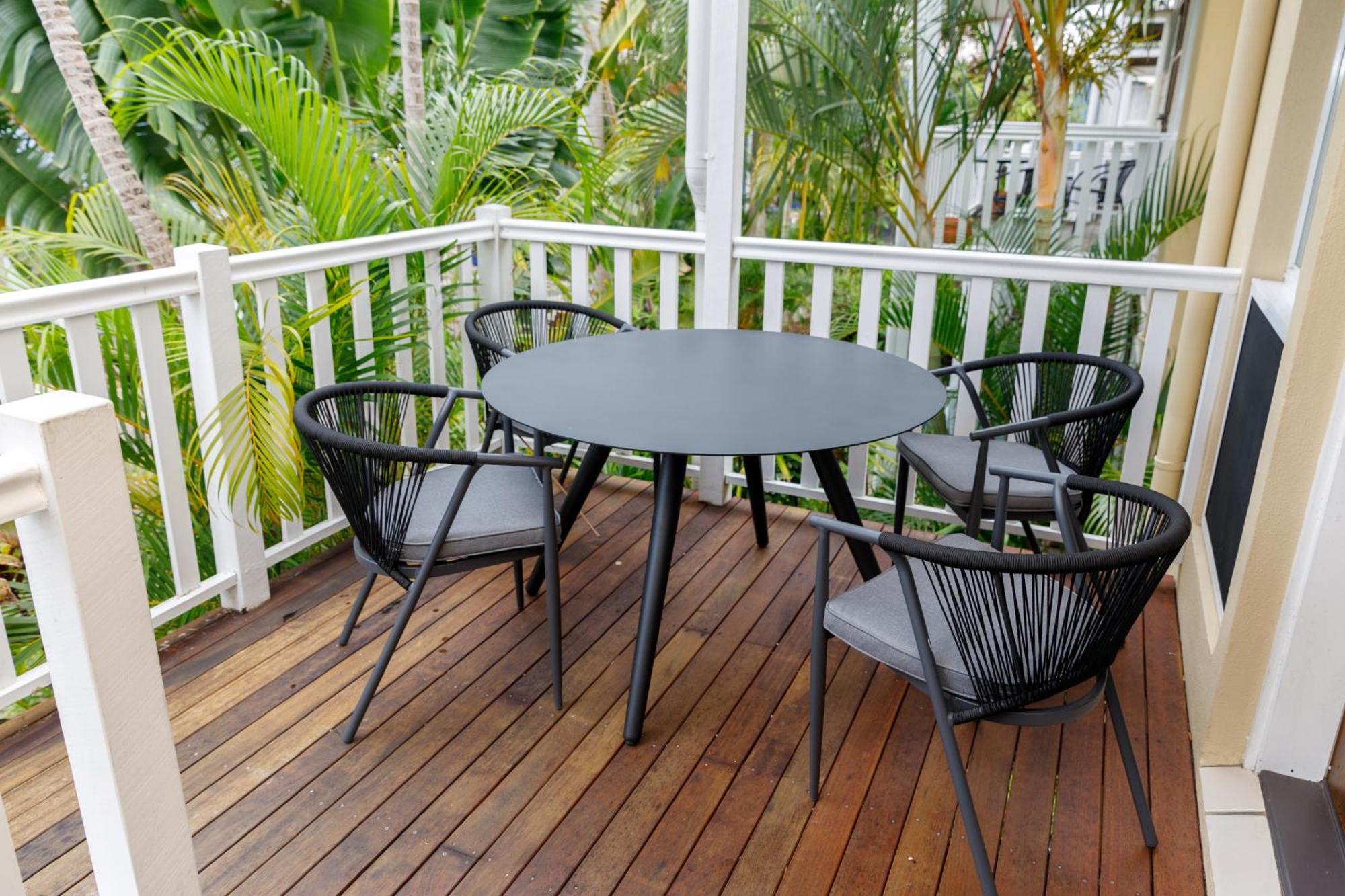 נוסוויל Sandy Beach Resort מראה חיצוני תמונה